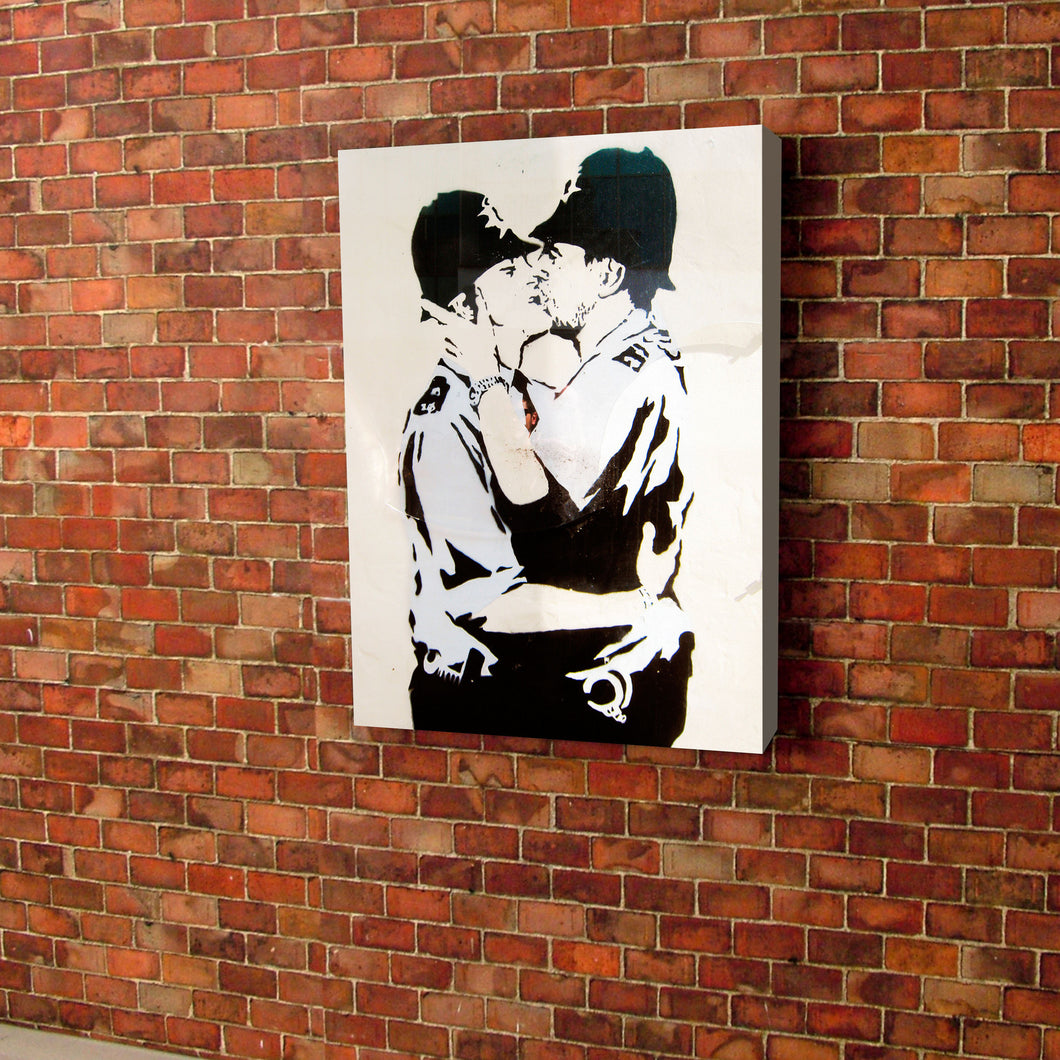 Banksy Print Kissing Policeman canvas
