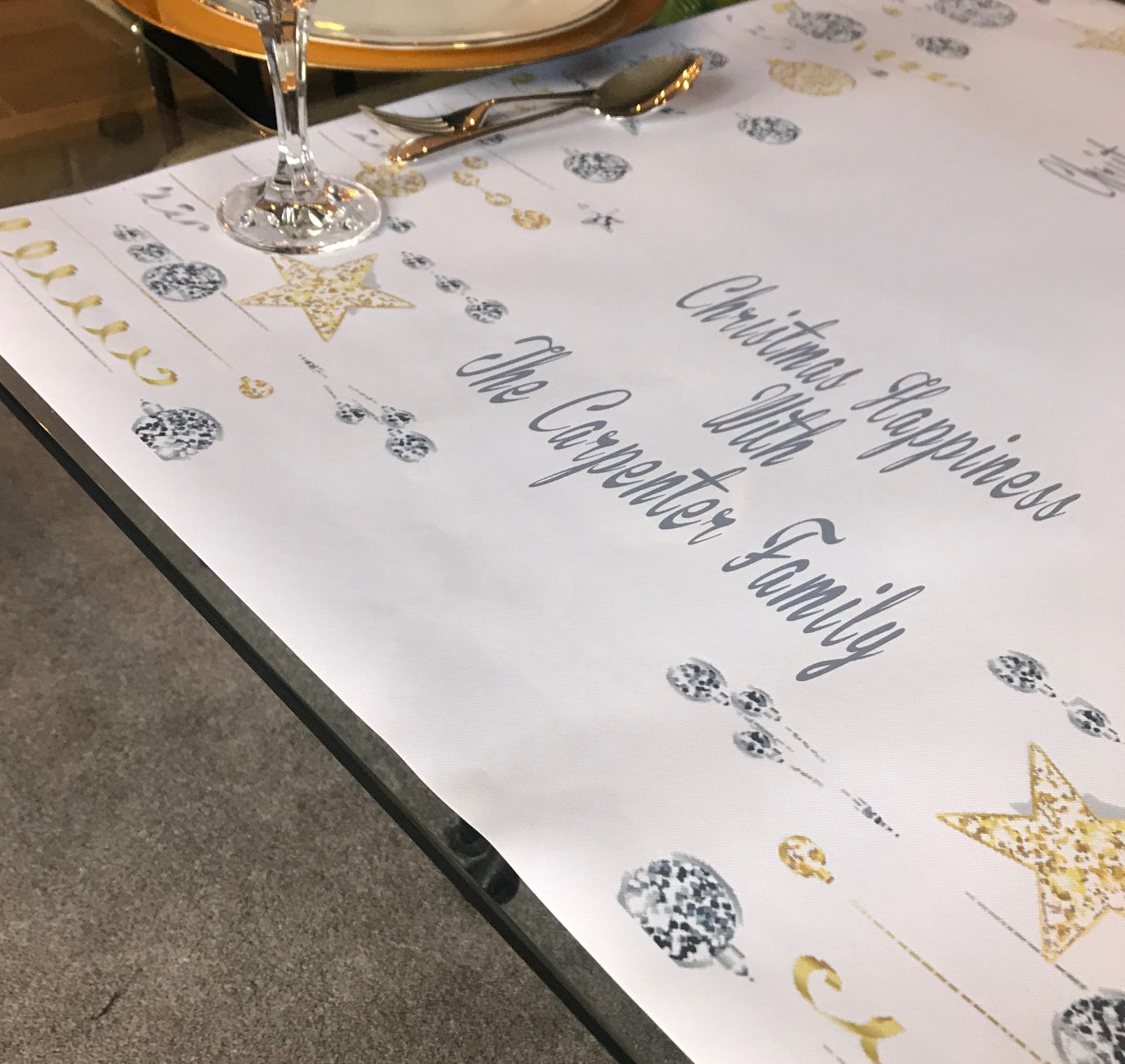 Christmas Table Runner personalised runner christmas dinner table baubles stars